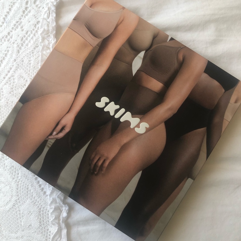 SKIMS Core Control Thong